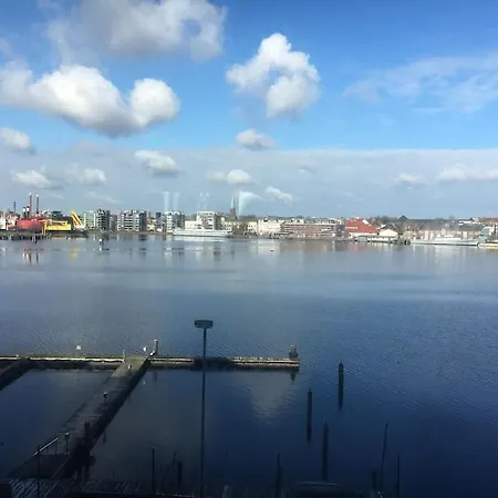 Schoenes Feriendomizil Mit Meerblick Suedstrand Naehe Fliegerdeich In Lejlighed *