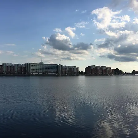 Schönes Feriendomizil Mit Meerblick Südstrand Nähe Fliegerdeich In *