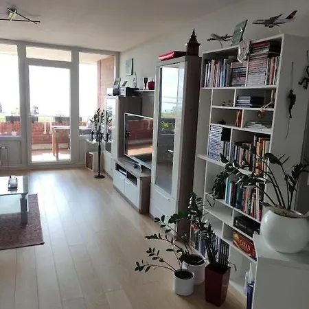 Schoenes Feriendomizil Mit Meerblick Suedstrand Naehe Fliegerdeich In Appartement *