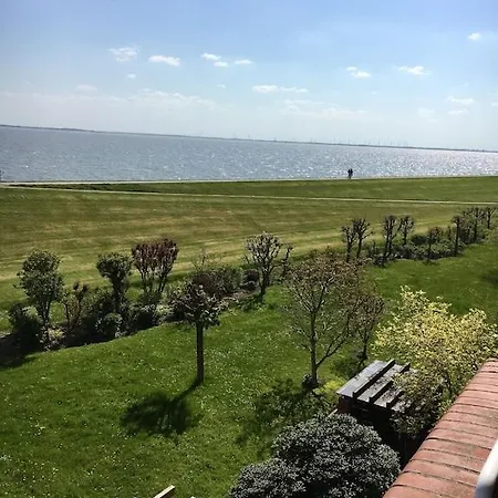 Apartman Schoenes Feriendomizil Mit Meerblick Suedstrand Naehe Fliegerdeich In Wilhelmshaven