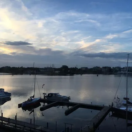 Schoenes Feriendomizil Mit Meerblick Suedstrand Naehe Fliegerdeich In * Wilhelmshaven