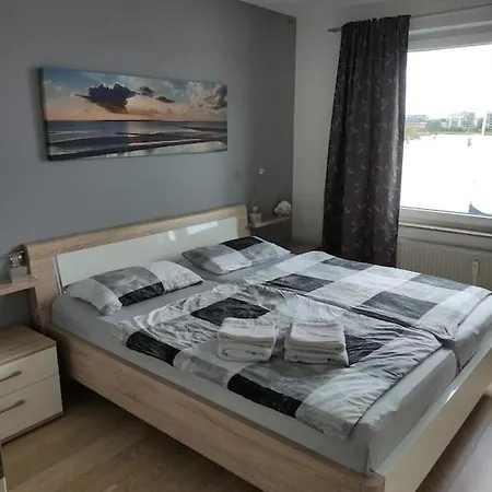 Schoenes Feriendomizil Mit Meerblick Suedstrand Naehe Fliegerdeich In Lejlighed *