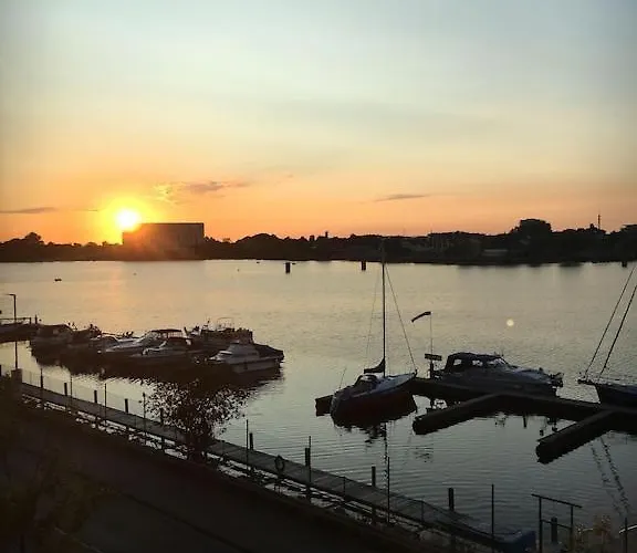 Schönes Feriendomizil Mit Meerblick Südstrand Nähe Fliegerdeich In * Wilhelmshaven