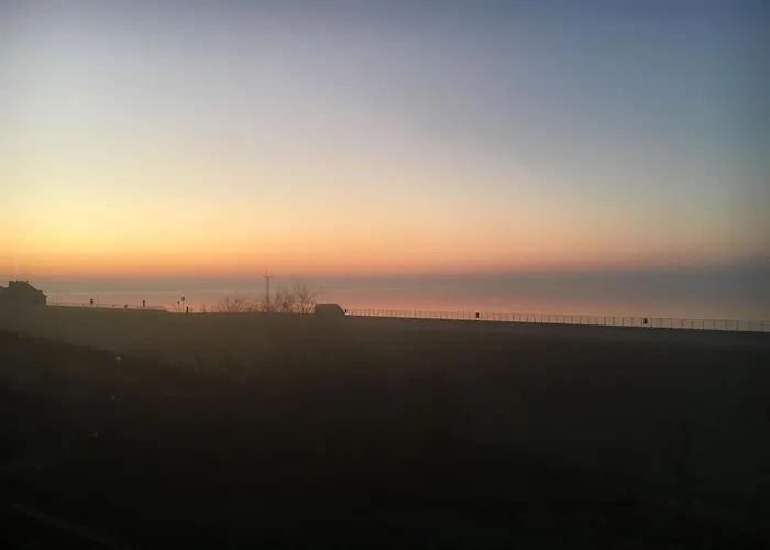 Schönes Feriendomizil Mit Meerblick Südstrand Nähe Fliegerdeich In