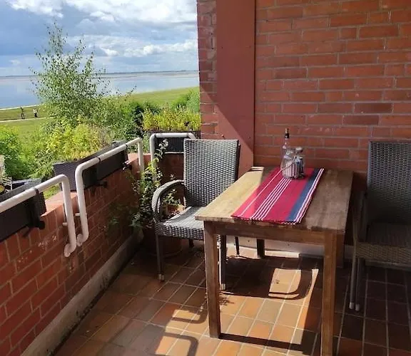 Schoenes Feriendomizil Mit Meerblick Suedstrand Naehe Fliegerdeich In Apartman