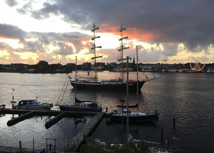 Schoenes Feriendomizil Mit Meerblick Suedstrand Naehe Fliegerdeich In * Wilhelmshaven