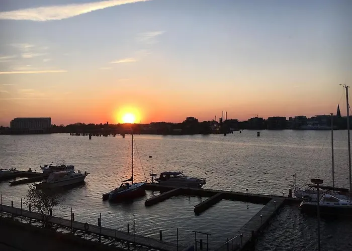 Apartman Schoenes Feriendomizil Mit Meerblick Suedstrand Naehe Fliegerdeich In Wilhelmshaven